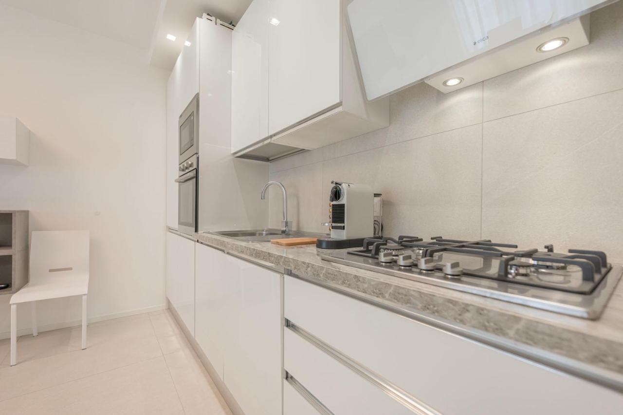 Residence Luxury Elisabeth Con Posto Spiaggia Incluso Caorle Exterior photo